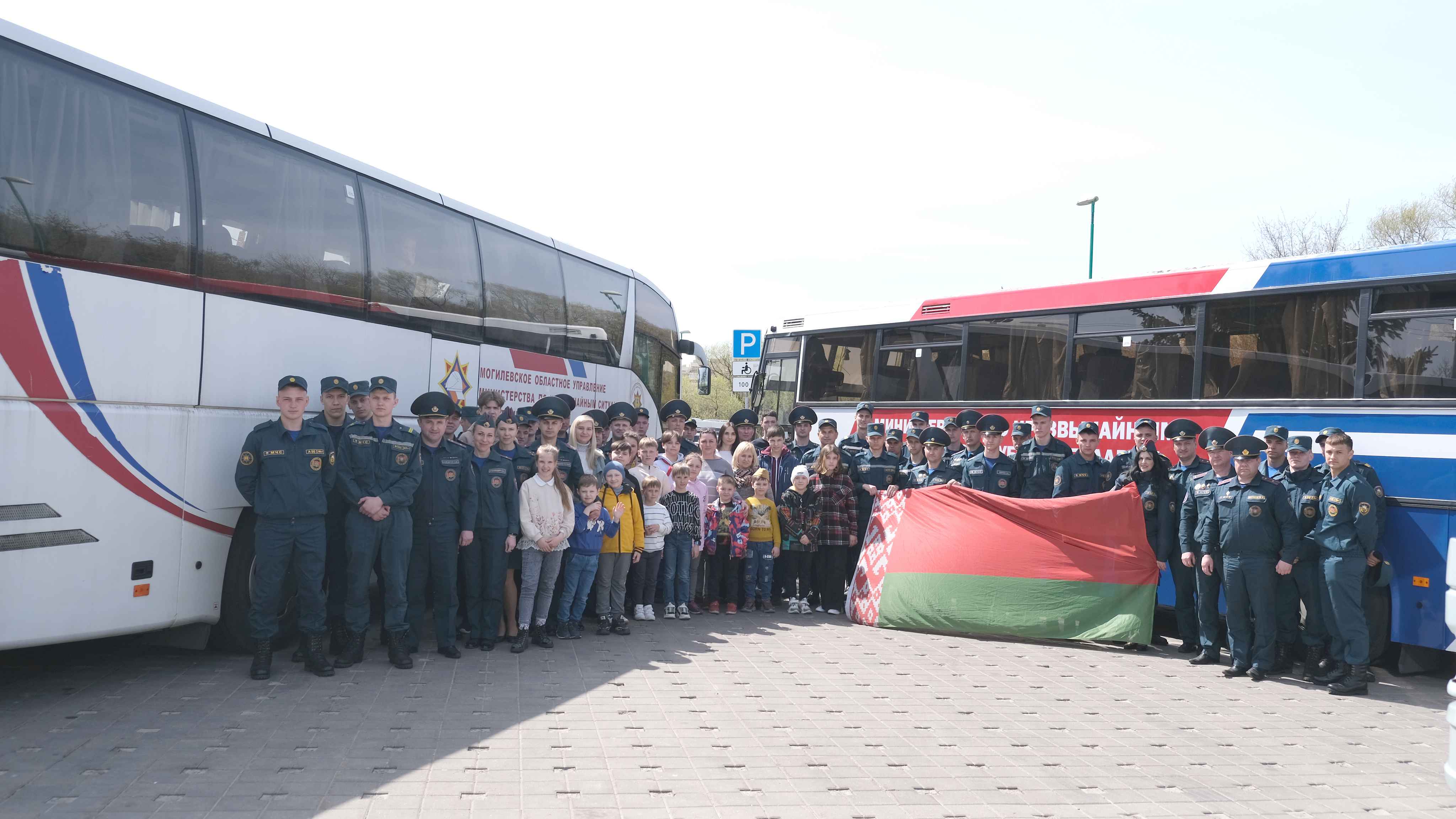 Спасатели Могилевщины посетили музей Великой Отечественной войны