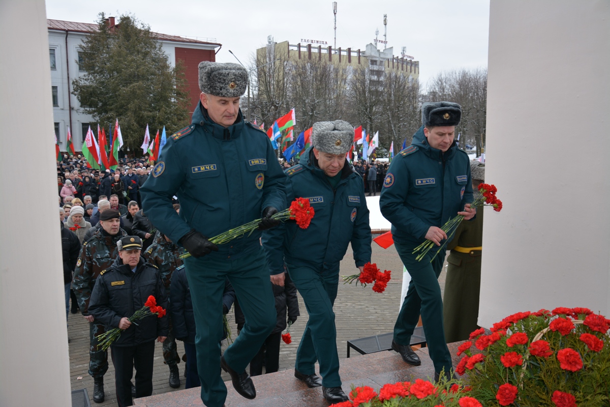 Работники МЧС приняли участие в митинге-реквиеме, посвященном Дню памяти воинов-интернационалистов