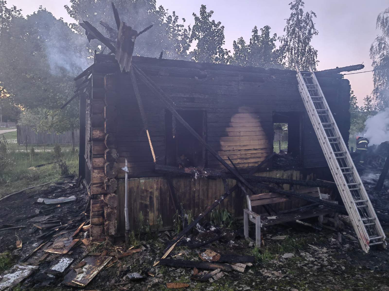 На пожаре в Шкловском районе погибла пенсионерка
