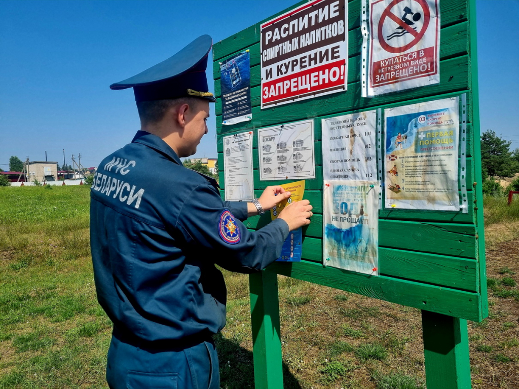 Спасатели на страже безопасности: профилактические рейды у водоемов в  жаркие выходные