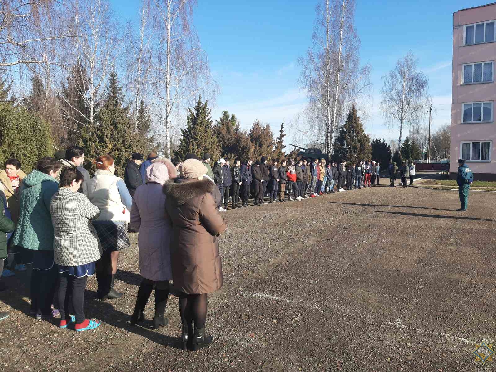 Вакансии славгород могилевская область свежие. Славгород Могилевская область. Славгород Беларусь население. Славгород Могилевской области школа 2. Добрянка Славгородский район.