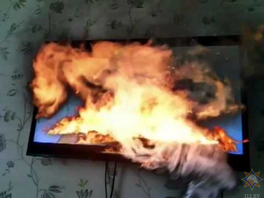 Загорелся телевизор причина